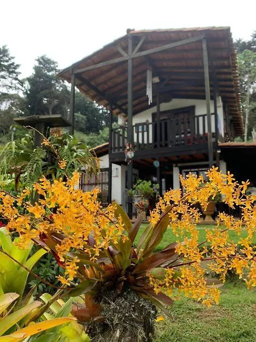 Gospodarstwo wiejskie Pensjonat El Barranquero Cali